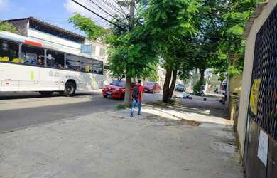 Imagem: A casa possui 1 Dormitório, 1 Banheiro, 32m² de Área e está