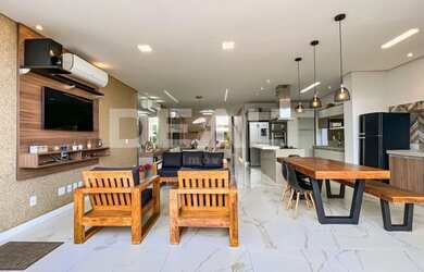 Imagem 10: Residencial Portal do Lago em Sumaré 338m², Sobrado 4 dormitórios quintal...