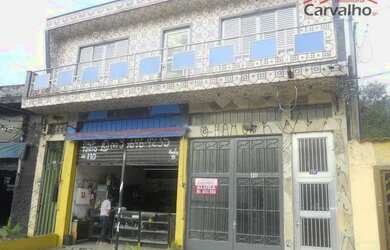 Imagem: A casa possui 3 Dormitórios, 1 Banheiro, 4 Vagas na garagem