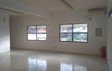 Imagem: O depósito possui 130m² de Área e está localizado em Centro