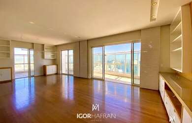 Imagem: O apartamento na cobertura possui 3 Dormitórios, 5 Banheiros