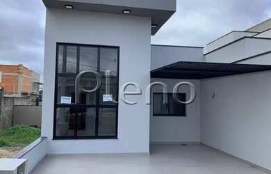 Imagem: A casa em condomínio possui 3 Dormitórios, 1 Banheiro, 2 Vagas