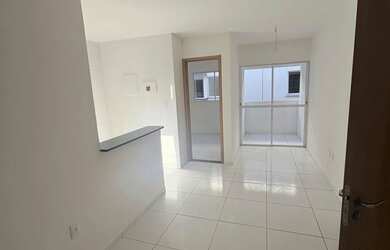 Imagem: A casa possui 2 Dormitórios, 1 Banheiro, 1 Vaga na garagem