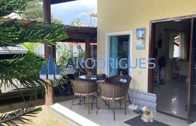 Imagem: A casa em condomínio possui 4 Dormitórios, 3 Banheiros, 3