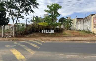 Imagem 2: Terreno disponível para venda no bairro Tubalina em Uberlândia MG