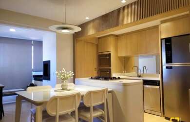 Imagem: O apartamento possui 2 Dormitórios, 2 Banheiros, 2 Vagas na