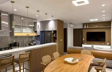 Imagem: O apartamento possui 3 Dormitórios, 2 Banheiros, 2 Vagas na