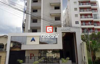 Imagem 2: Apartamento em Montes Claros, no bairro Sagrada Família, à venda