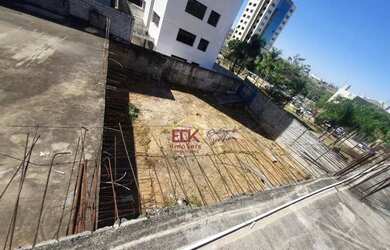 Imagem: O terreno possui 1.260m² de Área e está localizado em Parque