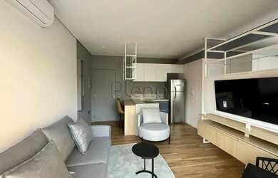 Imagem: O apartamento possui 1 Dormitório, 1 Banheiro, 1 Vaga na garagem