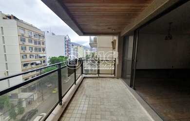 Imagem: Imóvel para venda tem 158 metros quadrados com 3 quartos em