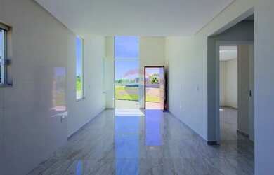 Imagem 9: Casa nova de esquina em Criciúma, bairro Buenos Aires, 2 quartos, com acabamento moderno