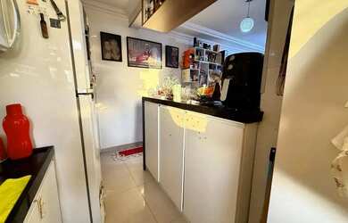 Imagem 7: Vendo Apto no Cond. Ville Solare, com 3 quartos, sendo 1 suíte, banheiro...