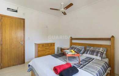 Imagem 12: Casa residencial com 2 dormitórios, sendo 2 suíte, no estilo sobrado...