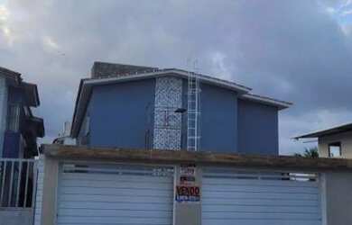 Imagem: O apartamento possui 3 Dormitórios, 1 Banheiro, 1 Vaga na garagem