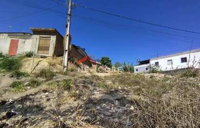 Imagem: O terreno possui 375m² de Área e está localizado em Veneza