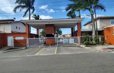 Imagem: A casa possui 3 Dormitórios, 2 Banheiros, 1 Vaga na garagem