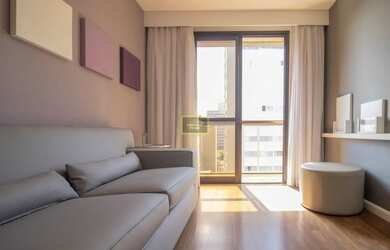 Imagem: O apartamento possui 1 Dormitório, 1 Banheiro, 1 Vaga na garagem