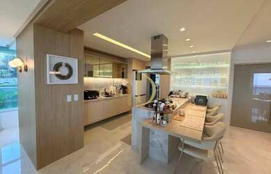 Imagem 13: LADEIRA DA BARRA Vista mar 278m2 04 suites, revertido para 03 Suíte master...