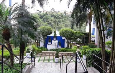 Imagem: O apartamento possui 3 Dormitórios, 1 Banheiro, 1 Vaga na garagem