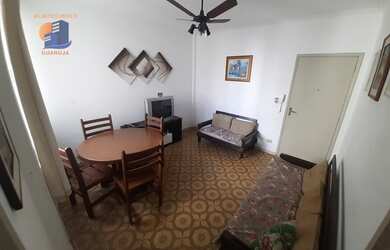 Imagem: O apartamento possui 1 Dormitório, 1 Banheiro, 1 Vaga na garagem