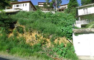 Imagem: O terreno possui 440m² de Área e está localizado em Quinta