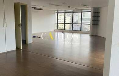 Imagem: O depósito possui 350m² de Área e está localizado em Savassi