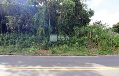 Imagem: O terreno possui 560m² de Área e está localizado em Itoupava