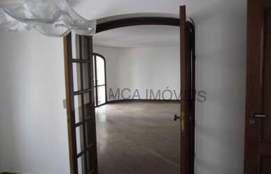 Imagem 11: Apartamento para venda possui 194 metros quadrados