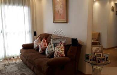 Imagem: O apartamento possui 2 Dormitórios, 2 Banheiros, 2 Vagas na