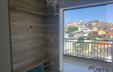 Imagem: O apartamento possui 2 Dormitórios, 1 Banheiro, 1 Vaga na garagem