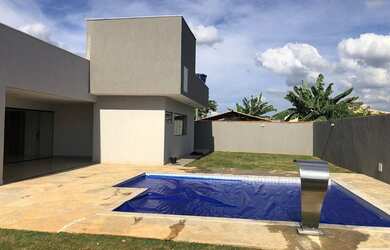 Imagem: A casa em condomínio possui 3 Dormitórios, 5 Banheiros, 3