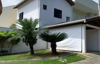 Imagem: A casa em condomínio possui 2 Dormitórios, 2 Banheiros, 1