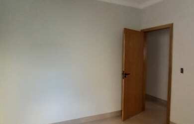 Imagem 2: Casa para Venda, por R$ 750.000,00 Bairro Alto Umuarama em UBERLANDIA...