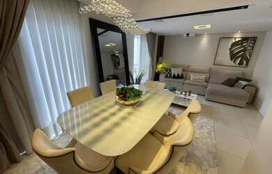 Imagem: A casa em condomínio possui 3 Dormitórios, 3 Banheiros, 2