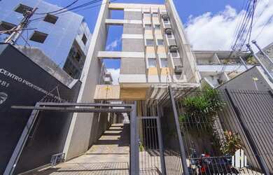 Imagem: O depósito possui 36m² de Área e está localizado em Rio