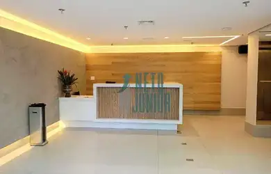 Imagem: O depósito possui 2 Vagas na garagem, 73m² de Área e está