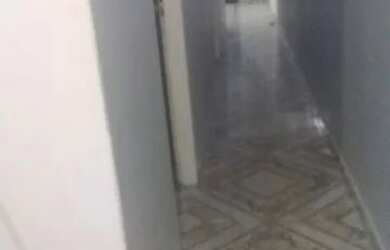 Imagem: A casa possui 3 Dormitórios, 1 Banheiro, 120m² de Área e