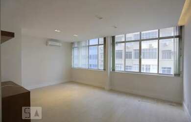 Imagem: O apartamento possui 3 Dormitórios, 2 Banheiros, 105m² de