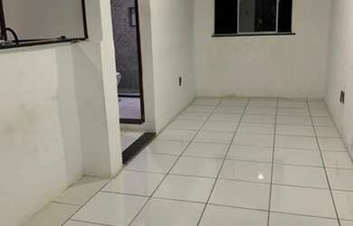 Imagem: A casa possui 2 Dormitórios, 2 Banheiros, 60m² de Área e