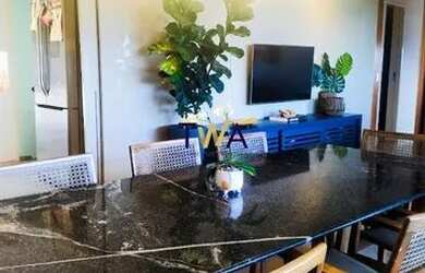 Imagem: O apartamento possui 3 Dormitórios, 3 Banheiros, 2 Vagas na