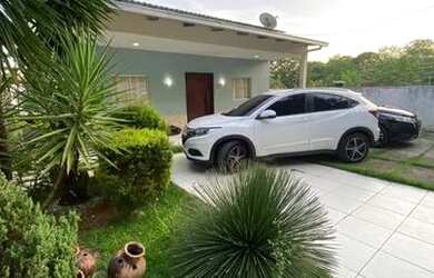 Imagem: A casa em condomínio possui 3 Dormitórios, 3 Banheiros, 2