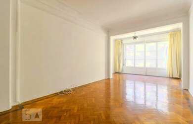 Imagem: O apartamento possui 3 Dormitórios, 2 Banheiros, 142m² de