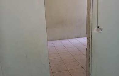 Imagem: O quarto está localizado em Lago Azul, Manaus para alugar por