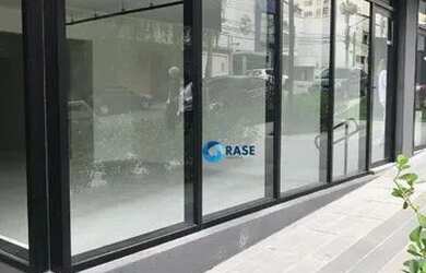 Imagem: O depósito possui 1 Vaga na garagem, 110m² de Área e está