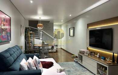 Imagem: A casa possui 2 Dormitórios, 3 Banheiros, 1 Vaga na garagem