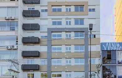 Imagem: O depósito possui 2 Vagas na garagem, 61m² de Área e está