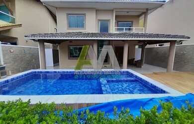 Imagem: A casa em condomínio possui 4 Dormitórios, 5 Banheiros, 1