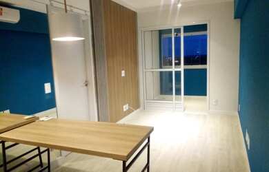 Imagem: O apartamento possui 1 Dormitório, 1 Banheiro, 1 Vaga na garagem