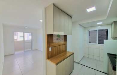 Imagem: O apartamento possui 2 Dormitórios, 2 Banheiros, 2 Vagas na